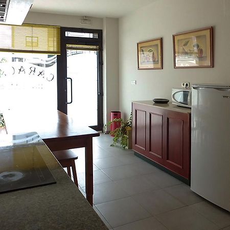 Hostal Caracas Lalín Exterior photo