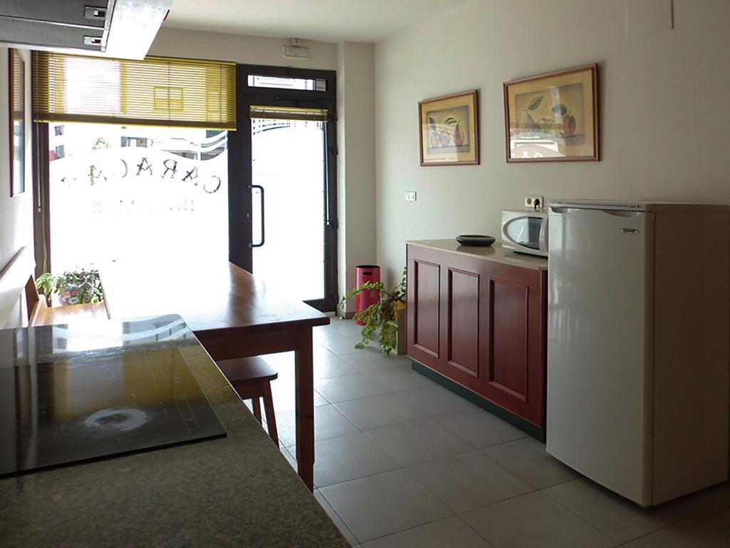 Hostal Caracas Lalín Exterior photo